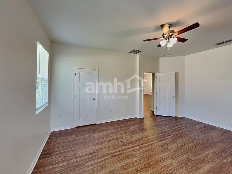 5116 Piazza Loop — Photo 15
