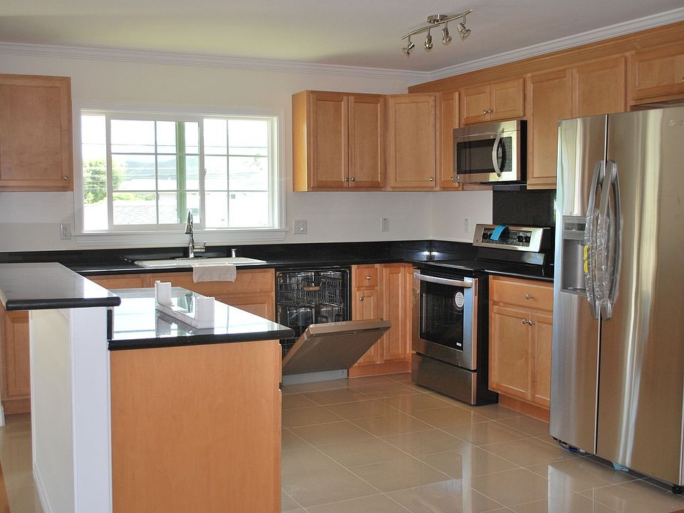 Full equipped kitchen