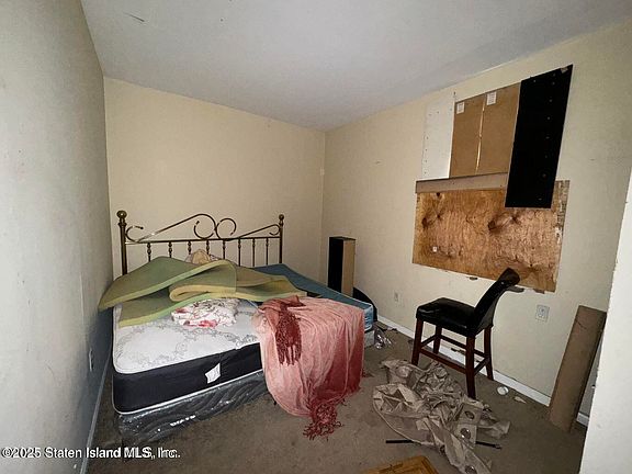 3rd image of 282 Targee St