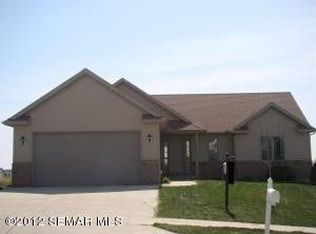 5306 Ridgeview Dr NW, Rochester, MN 55901