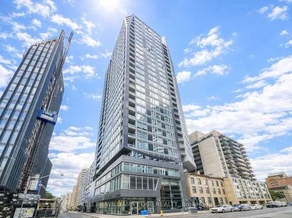 68 Shuter St Unit 1009, Toronto, ON M5B 0B4