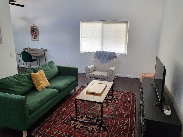 2bd 1ba — B 2929th St