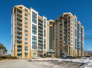 2677 Gladstone St #707, Halifax, NS B3K 0A3