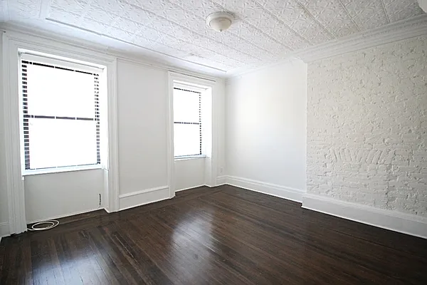 Rented by Bold New York | media 18