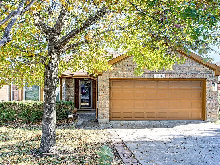 13113 Rochester Ln — Photo 1