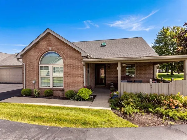 105 Carriage Dr, Freedom, PA 15042
