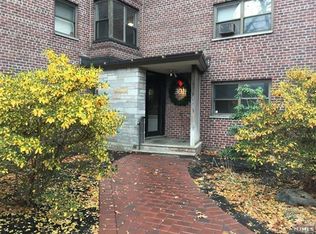 3011 Edwin Ave APT 1D, Fort Lee, NJ 07024