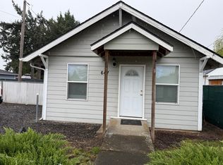 647 W Sherman St, Lebanon, OR 97355