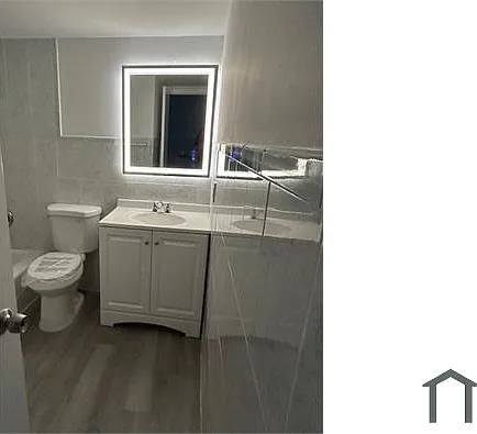2 bed, 782 sqft, $2,400 — Photo 2