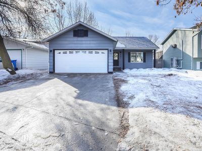 1920 53rd Ave S, Fargo, ND, 58104