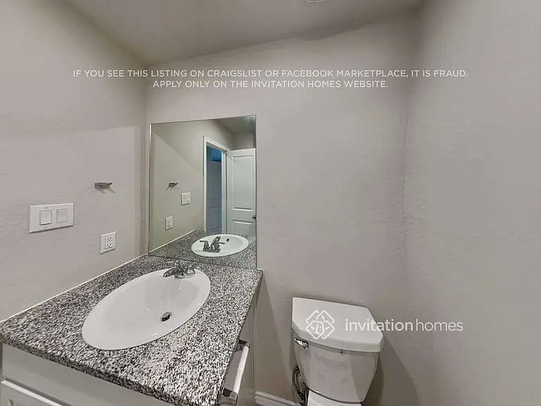 10511 Varmus Dr — Photo 16