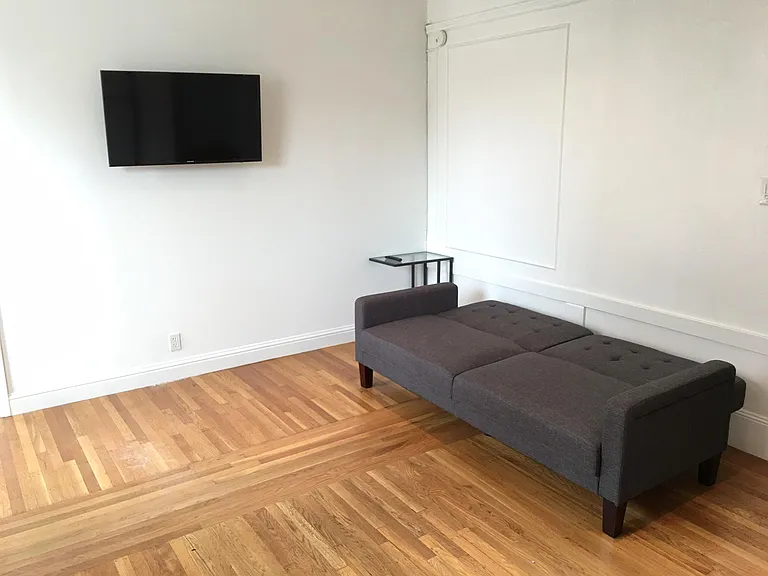 1392 Funston Ave #2 — Photo 6