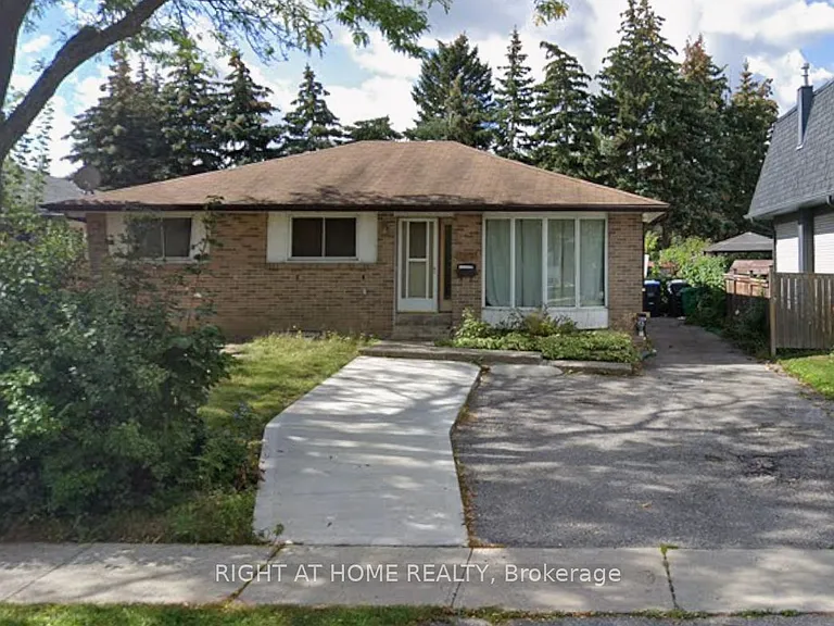 163 McMurchy Ave S #BASEMENT — Photo 1