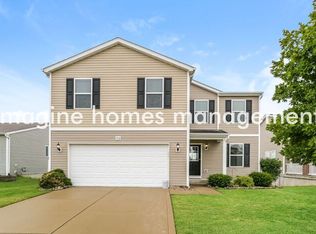 712 Rabbit Run Dr, Wentzville, MO 63385