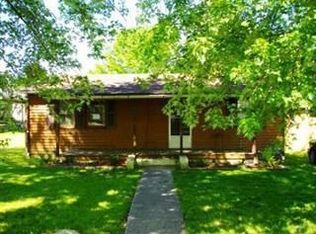 136 Cove St, Jacksboro, TN 37757
