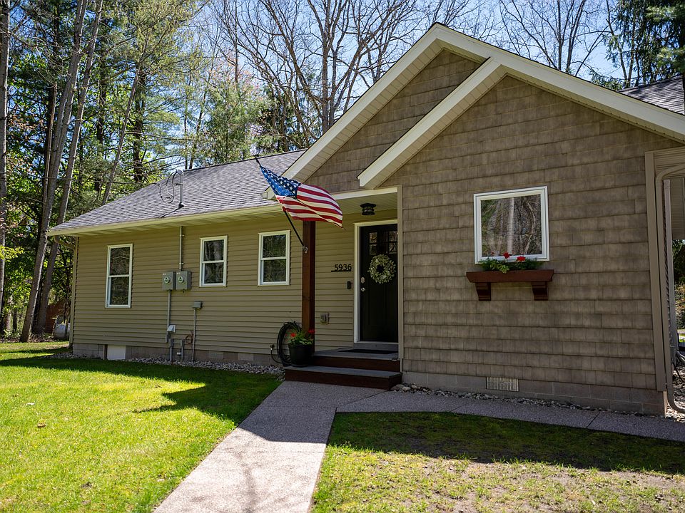 1st image of 5936 S Rapids Rd