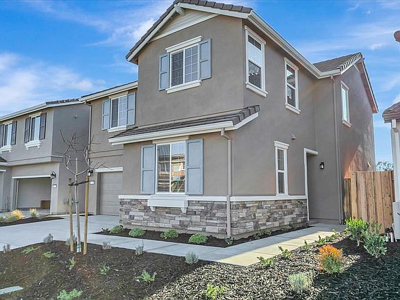 2nd image of 2853 Shaver Street
