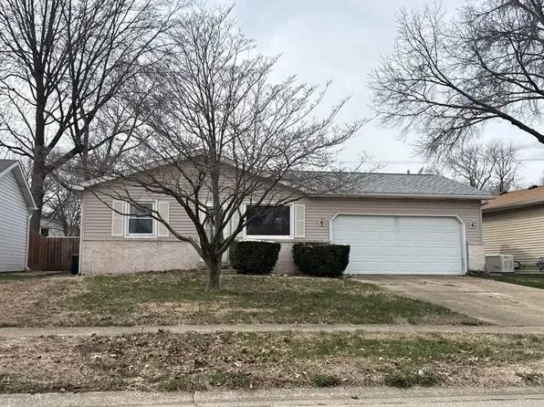 2043 Scarbrough Rd, Springfield, IL 62702