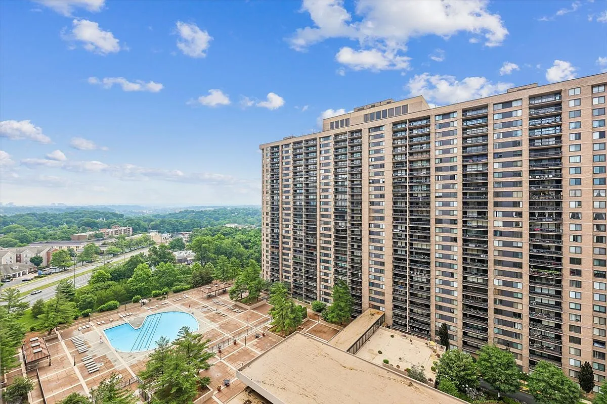 3701 S George Mason Dr — Photo 1