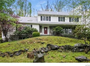 14 Aida Ln, Cortlandt Manor, NY