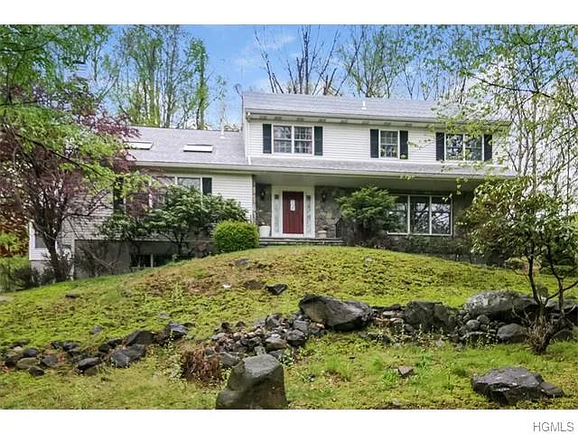 14 Aida Ln photo 1