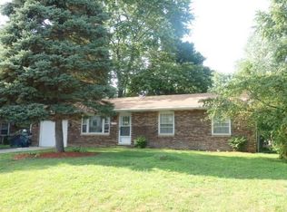 1518 Westchester Ave, Chesterton, IN 46304