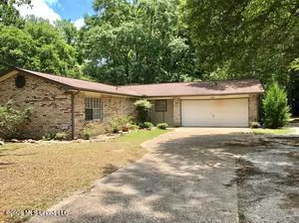 8812 Ferry Point Rd, Gautier, MS 39553