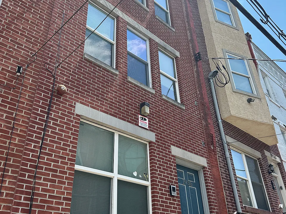 1935 N Gratz St #1