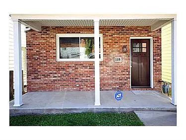 118 Kathleen St photo 1