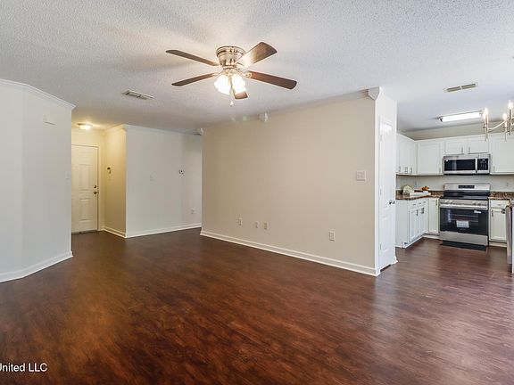 5th image of 14040 Dunnbarton Dr