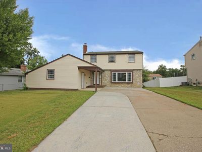 27 W Kennedy Dr, Clementon, NJ, 08021