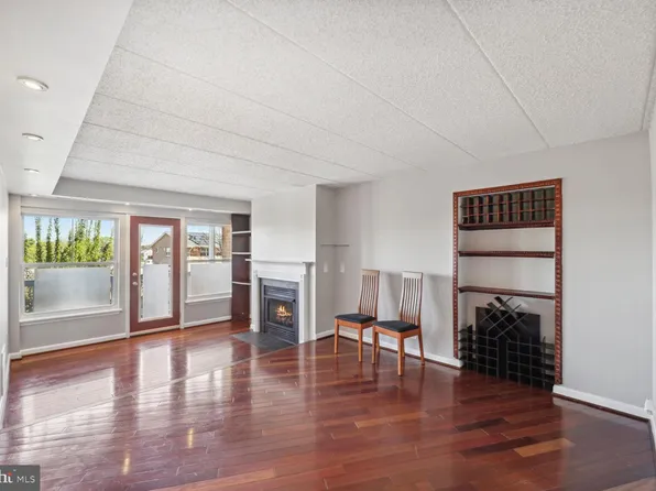 2605 Douglass Rd SE #202, Washington, DC 20020