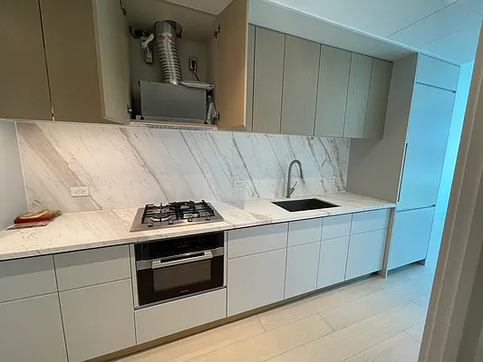 Rented by Luxhome LLC | media 15