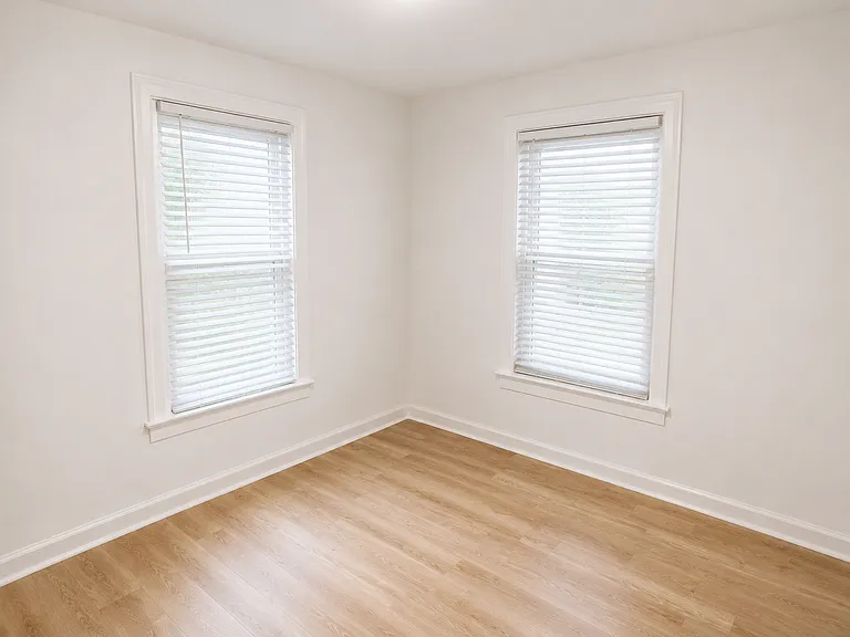 4112 Park Ave — Photo 13