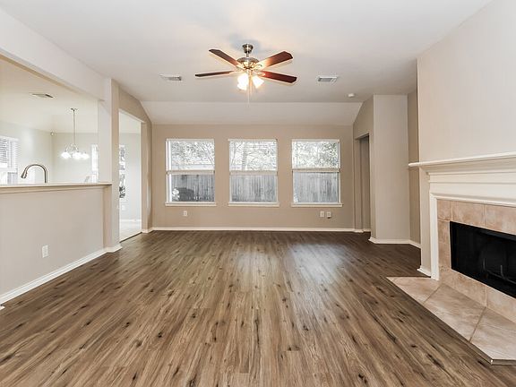 3rd image of 28506 Carly Cove Ln