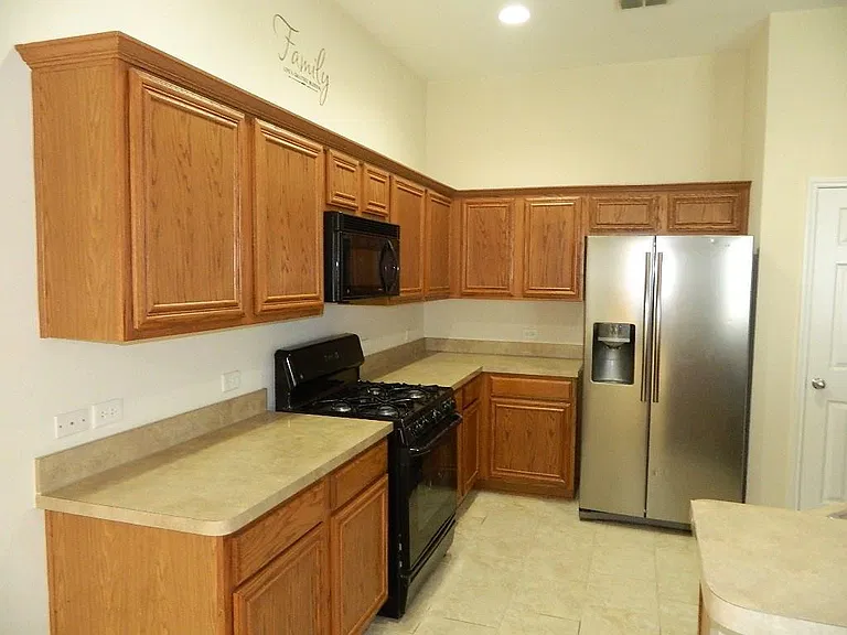 1132 Honeywell Dr — Photo 4
