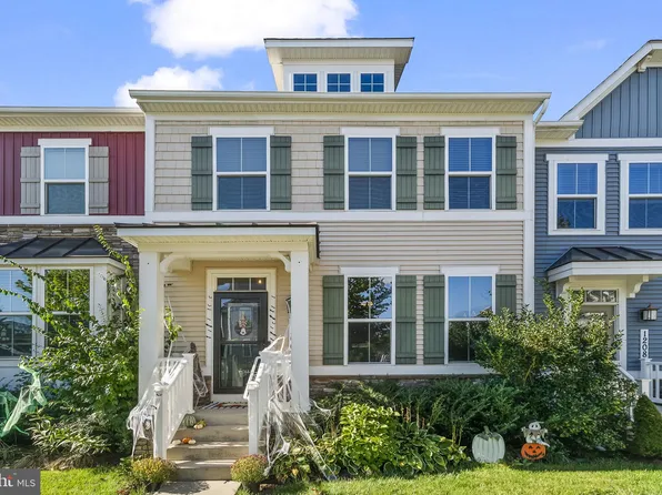 1206 Younkins Dr, Brunswick, MD 21716