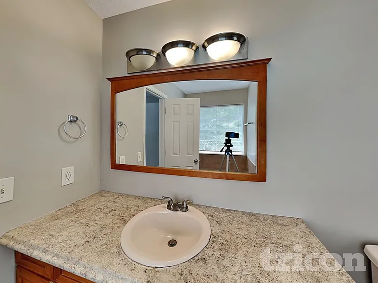 3520 Willow Tree Cir — Photo 10
