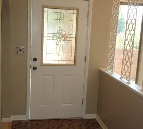 5th image of 3229 Jamestown Dr