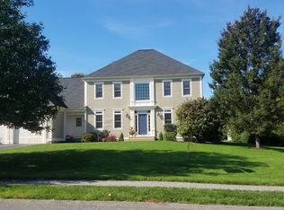 11 Peach Tree Dr, Sutton, MA 01590