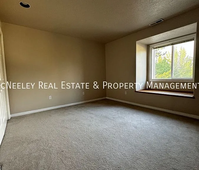 12263 SE Imperial Crest St — Photo 18