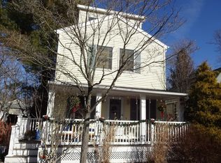 9 Westwood Rd, Branford, CT 06405