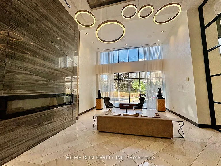 255 Bay St #3 — Photo 4