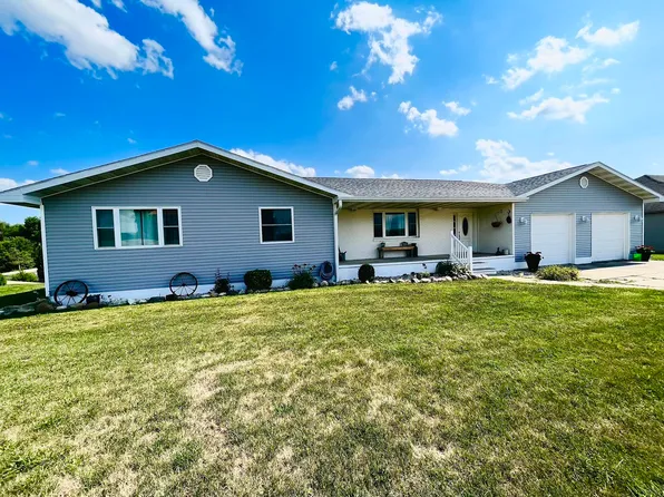 3445 E Cleveland St, Ladd, IL 61329