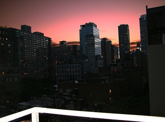 4th image of 201 W 70th St APT 10A