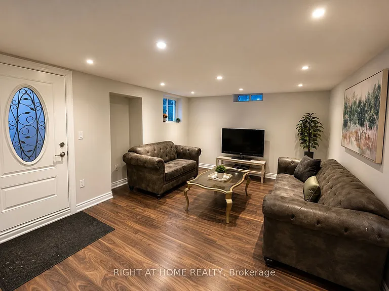 9 Alyssum Ct #LOWER — Photo 6