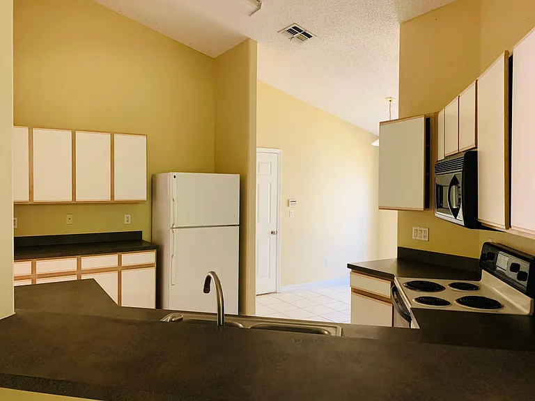 4155 Forest Island Dr — Photo 8