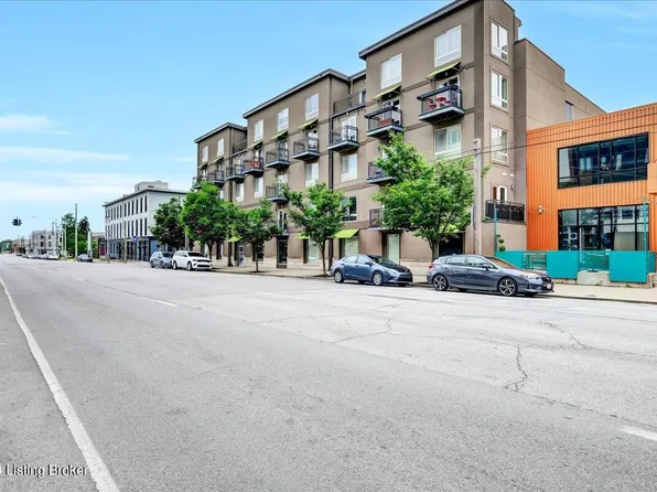 110 S Campbell St Unit 401, Louisville, KY 40206
