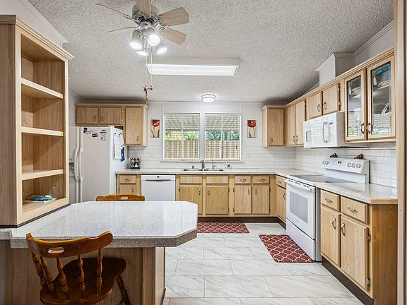 4th image of 3400 S Ironwood Dr Lot 270