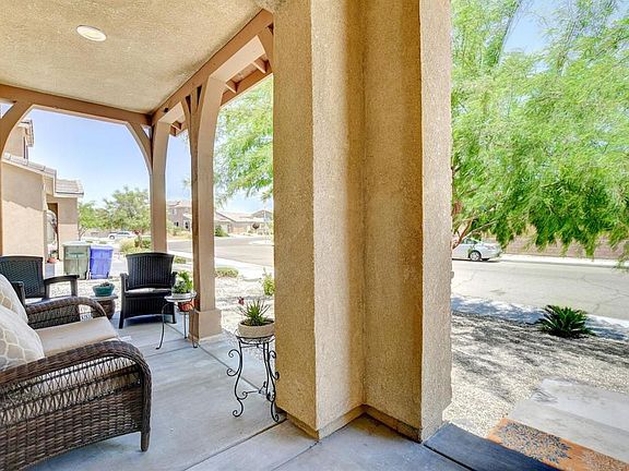 5th image of 15062 Pebblebrook Pl